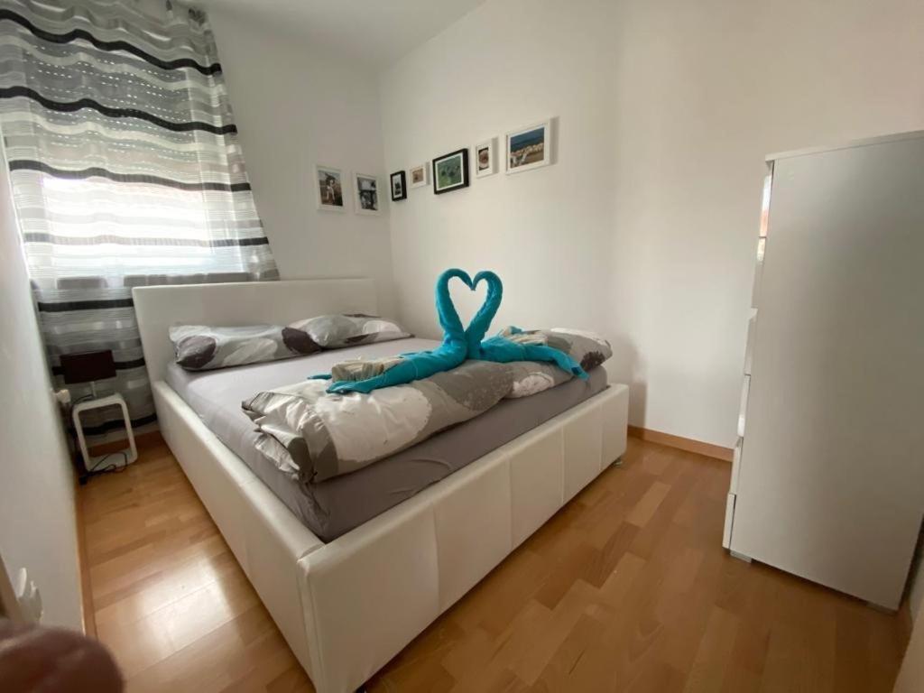 Apartman Erika Nin Eksteriør billede