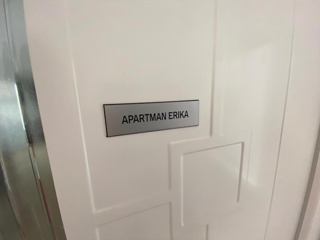 Apartman Erika Nin Eksteriør billede